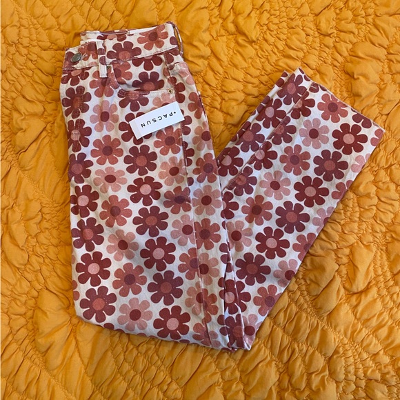 NWT PacSun Eco High Waisted Straight Leg Jean - Picture 5 of 8